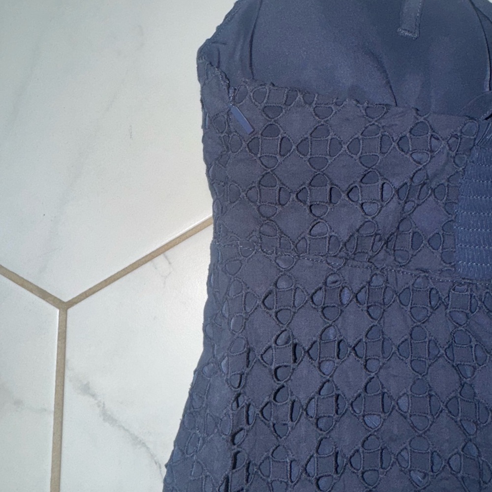 Athleta Eyelet Marbella Dress Navy Size‎ Small EUC - Picture 4 of 8